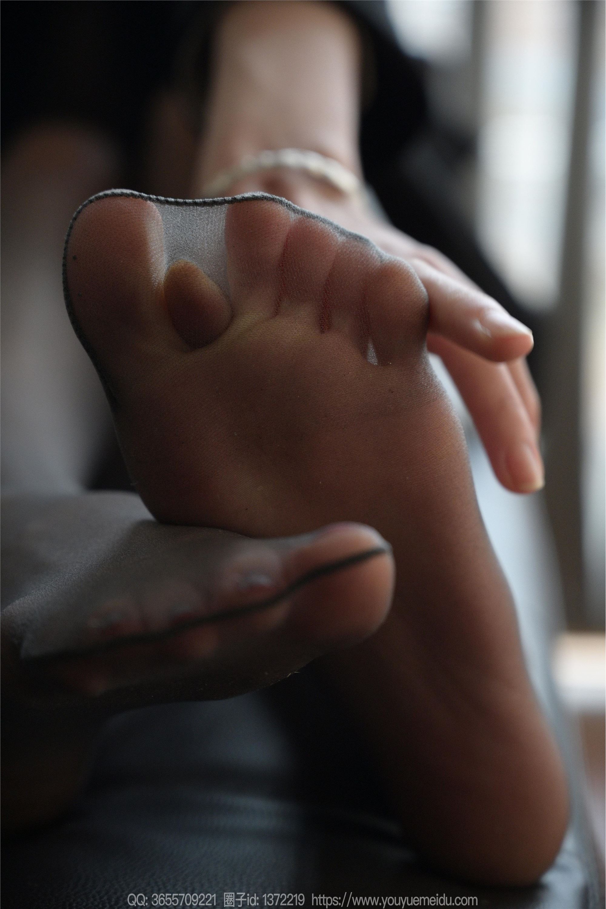 IESS异思趣向  2024.03.19 丝享家 1693 团团《长腿黑执事》